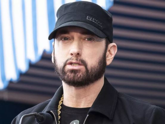 El rapero Eminem habla sobre su actuación en el Super Bowl