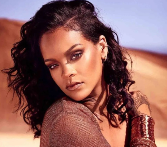 Rihanna podría lanzar nuevo álbum para este año